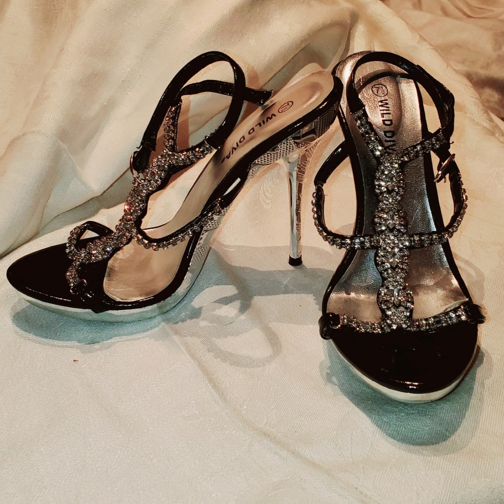 SHOES BY Wild Diva